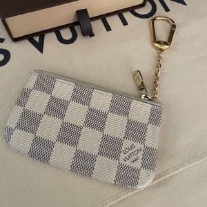 💯% Authentic Louis Vuitton Damier Azur Coin pouch✨